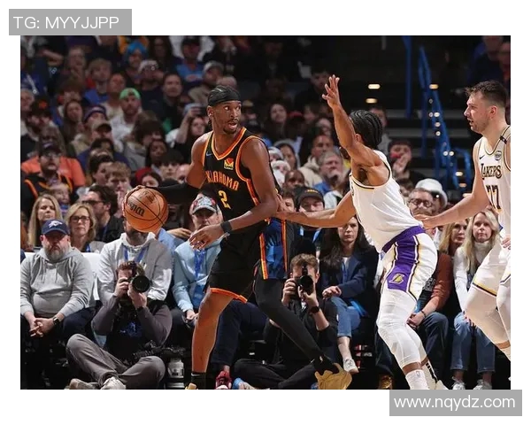 雷迪克力挺肯纳德：鼓励他多出手，湖人新援三分命中率联盟第一